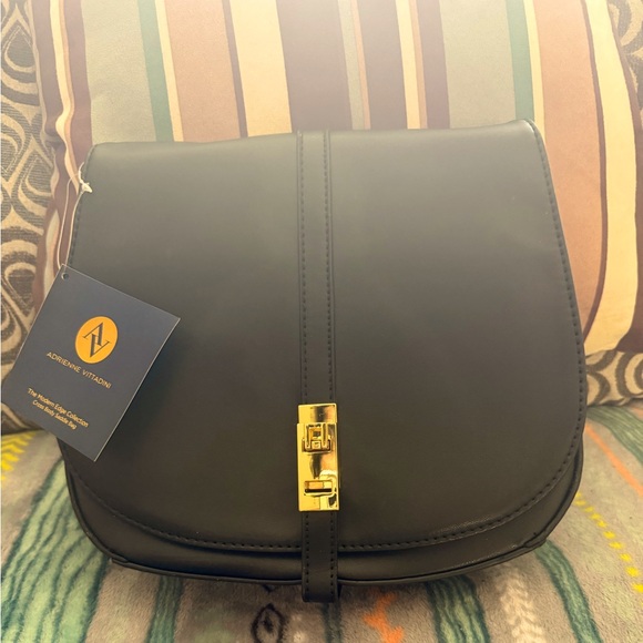 Adrienne Vittadini Vintage Black Leather Crossbody Bag - Picture 1 of 4